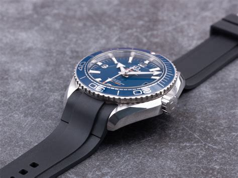 replica omega planet ocean rubber strap|omega seamaster rubber strap replacement.